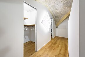 1200 Torre Donati Apartments by Mmega