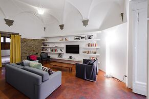 1200 Torre Donati Apartments by Mmega