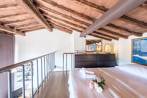 1200 Torre Donati Apartments by Mmega