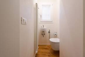 1200 Torre Donati Apartments by Mmega