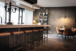 B14 Apartments & Rooms