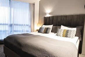 B14 Apartments & Rooms