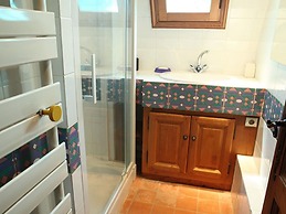 Chambre D'hôtes La Rossillonie