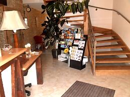 Logis Hôtel - Les Collines