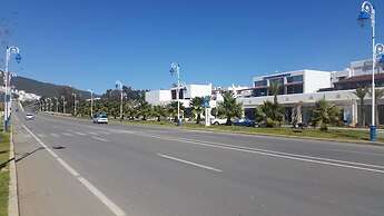 Residence Narjisse Martil Corniche