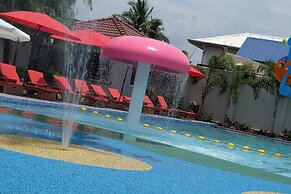 CML Beach Resort & Water Park