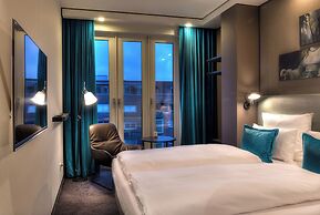 Motel One Amsterdam - Waterlooplein