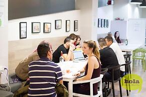 Hola Hostal Eixample - Hostel