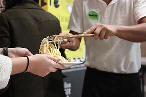 Hola Hostal Eixample - Hostel