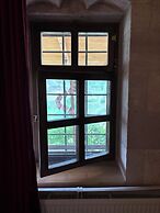 Valley Inn Cave Hotel