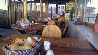 Valley Inn Cave Hotel