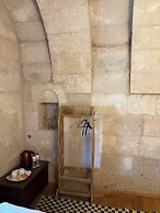 Valley Inn Cave Hotel