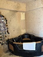 Valley Inn Cave Hotel