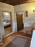 Valley Inn Cave Hotel