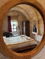 Valley Inn Cave Hotel