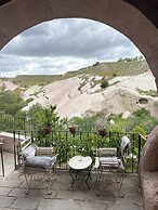 Valley Inn Cave Hotel