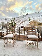 Valley Inn Cave Hotel