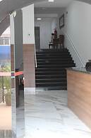 Modena Hotel