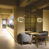 Esin Hotel