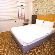 Esin Hotel