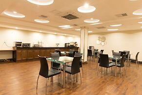 Mayfair Inn and Suites