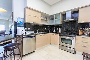 Okol Paraiso by Riviera Rentals