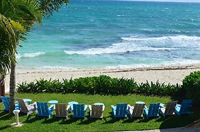 Okol Paraiso by Riviera Rentals