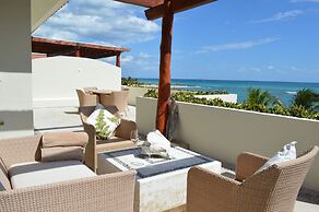 Okol Paraiso by Riviera Rentals