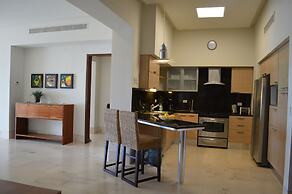 Okol Paraiso by Riviera Rentals