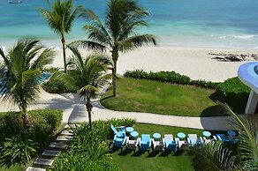 Okol Paraiso by Riviera Rentals