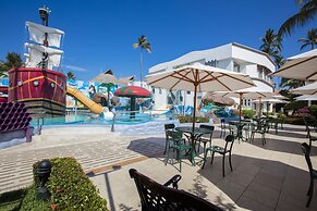 Crown Paradise Club Puerto Vallarta All Inclusive