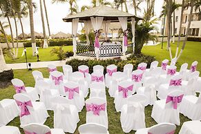 Crown Paradise Club Puerto Vallarta All Inclusive