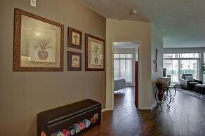 Discovery Bay Resort by KVR