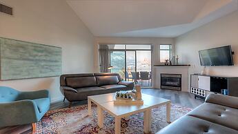 Discovery Bay Resort by KVR