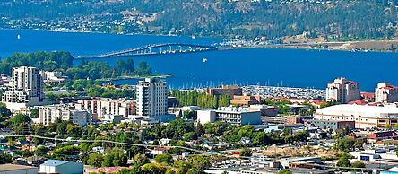 Discovery Bay Resort by KVR