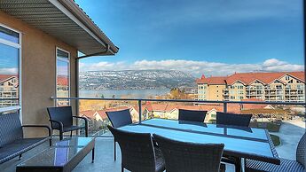 Discovery Bay Resort by KVR