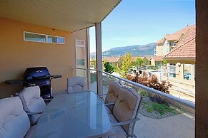 Discovery Bay Resort by KVR