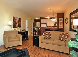 Discovery Bay Resort by KVR