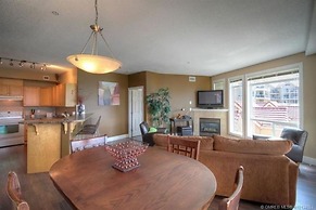 Discovery Bay Resort by KVR