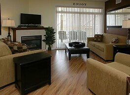 Discovery Bay Resort by KVR