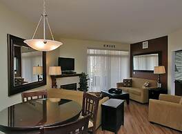 Discovery Bay Resort by KVR