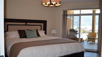 Discovery Bay Resort by KVR