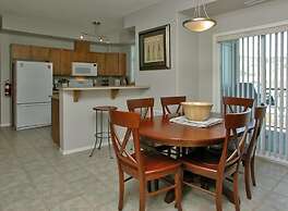 Sunset Waterfront Resort by KVR