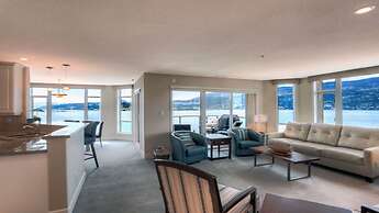 Sunset Waterfront Resort by KVR