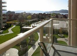 Sunset Waterfront Resort by KVR