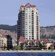 Sunset Waterfront Resort by KVR