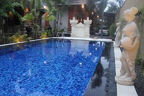 Puri Anom Guest House