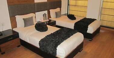 Hari's Court, Lajpat Nagar