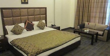 Hari's Court, Lajpat Nagar