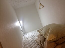 bnb+ Costelun Akiba - Hostel, Caters to Women